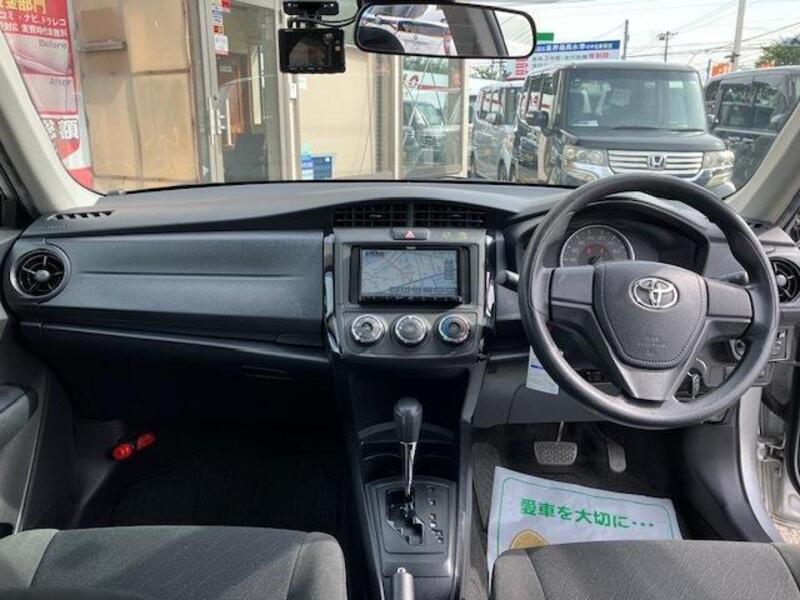 COROLLA AXIO