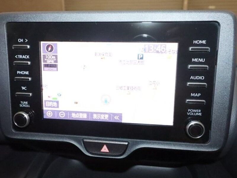 YARIS CROSS