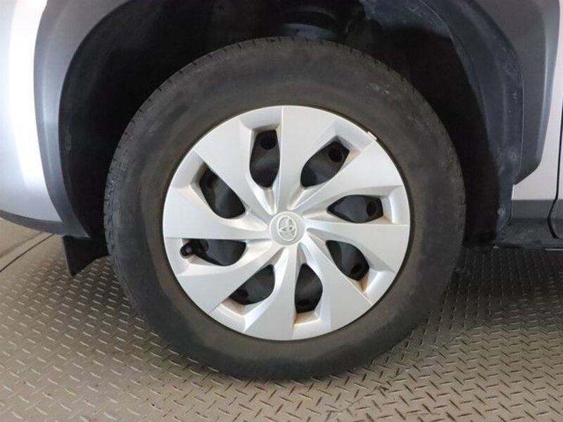 YARIS CROSS