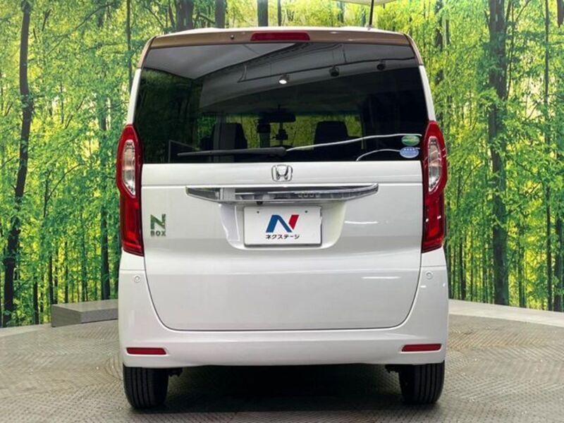 N BOX