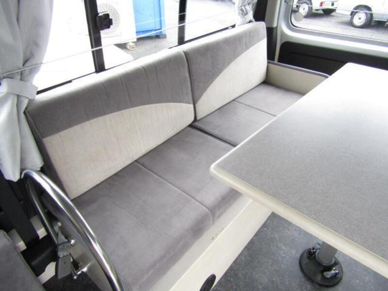HIACE WAGON