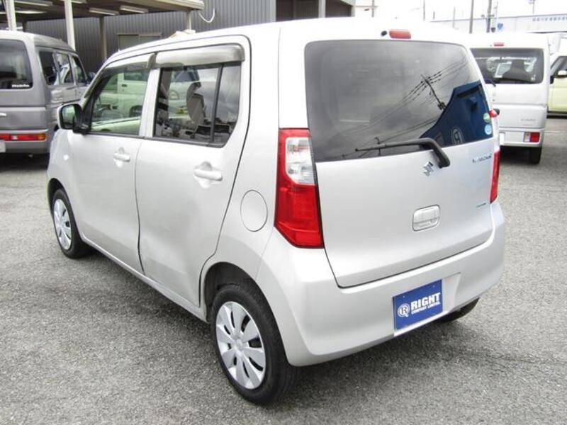 WAGON R