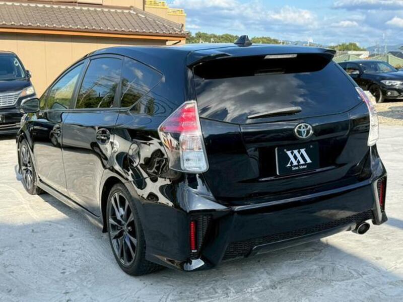 PRIUS ALPHA