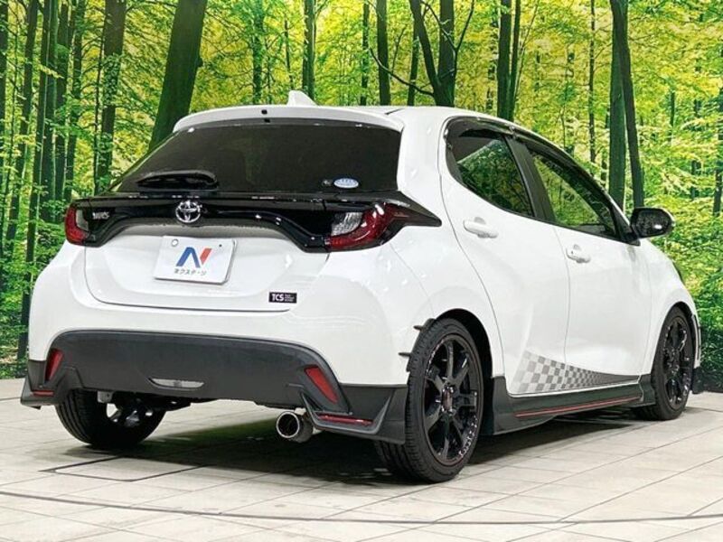 YARIS