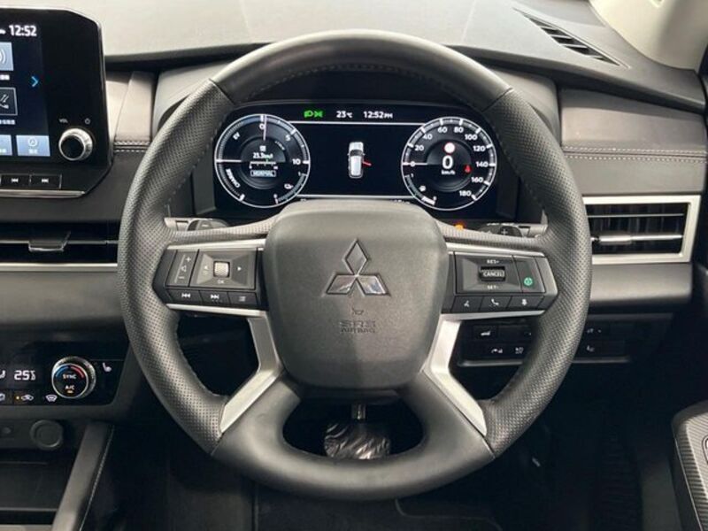 OUTLANDER PHEV