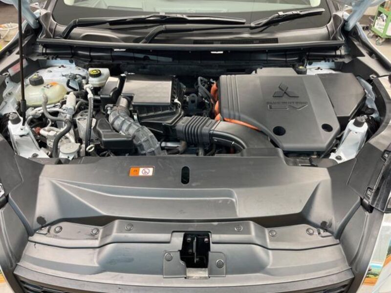OUTLANDER PHEV