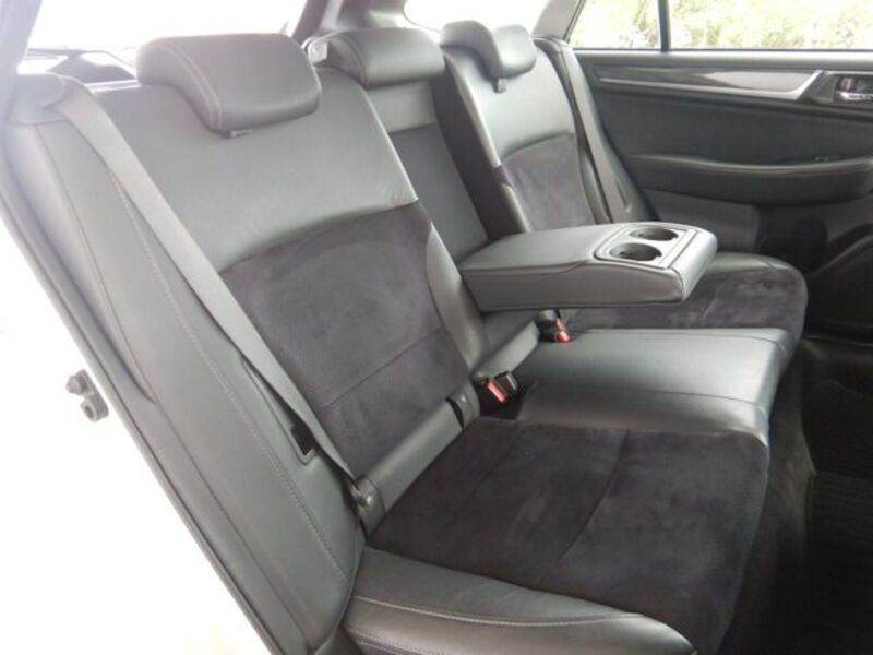 LEGACY OUTBACK