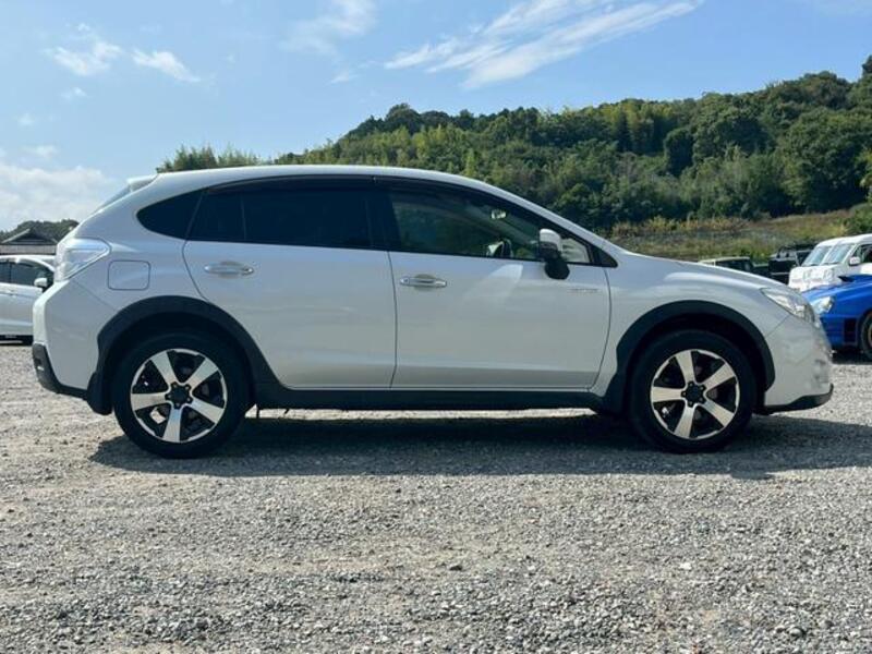 XV HYBRID