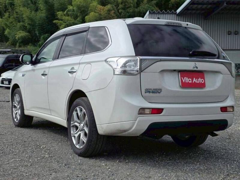 OUTLANDER PHEV