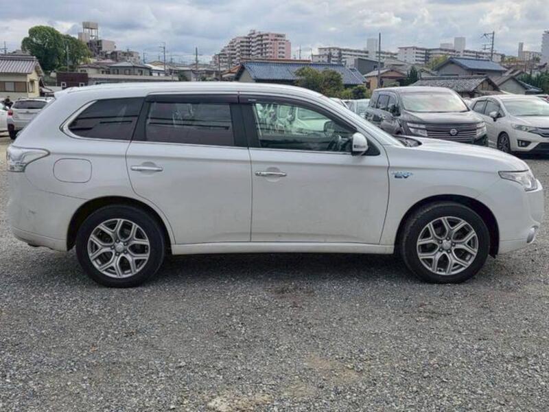 OUTLANDER PHEV