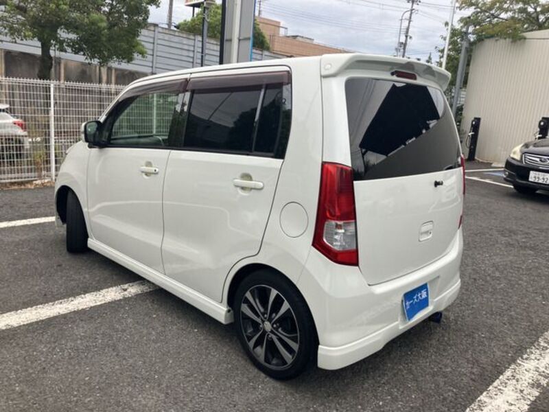 WAGON R