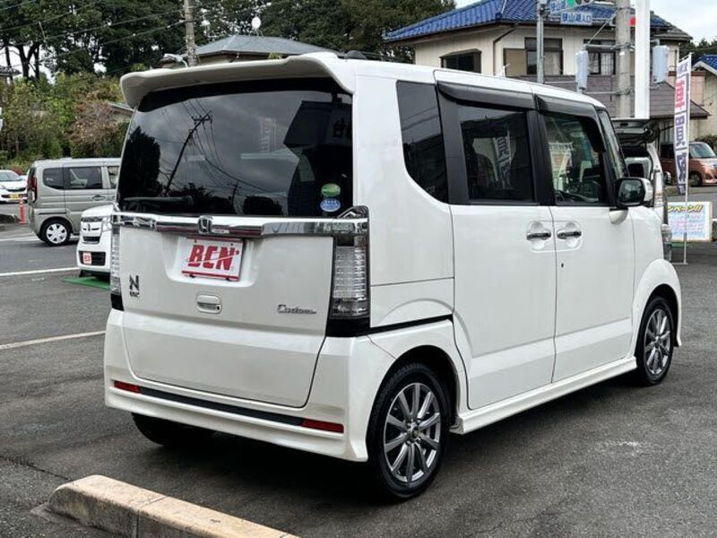 N BOX CUSTOM