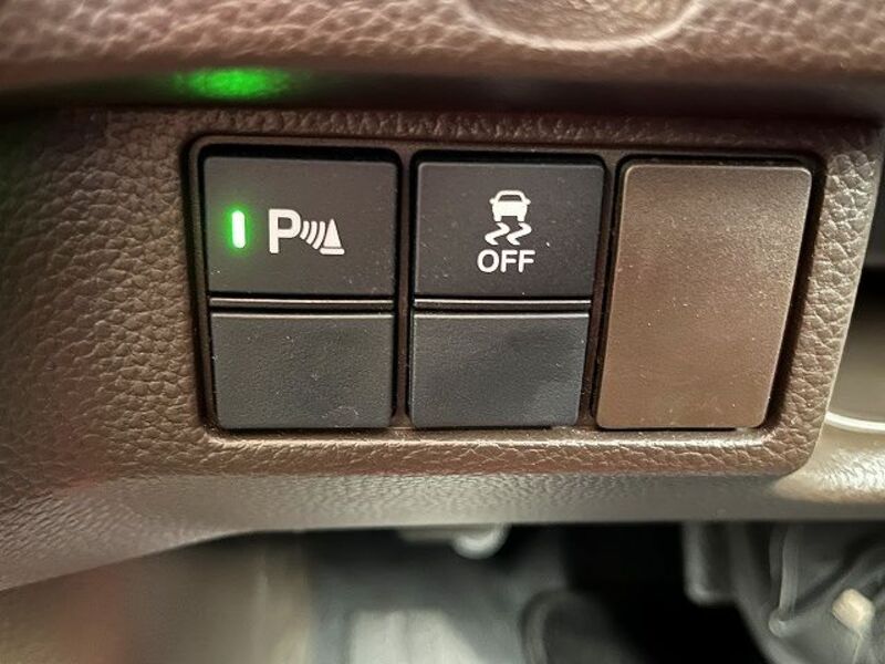 N BOX