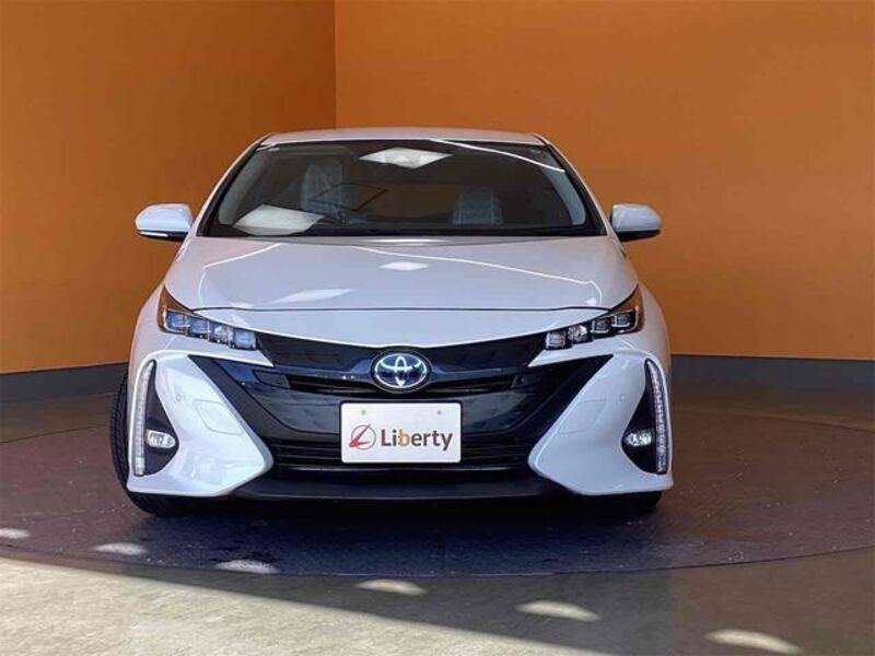 PRIUS PHV