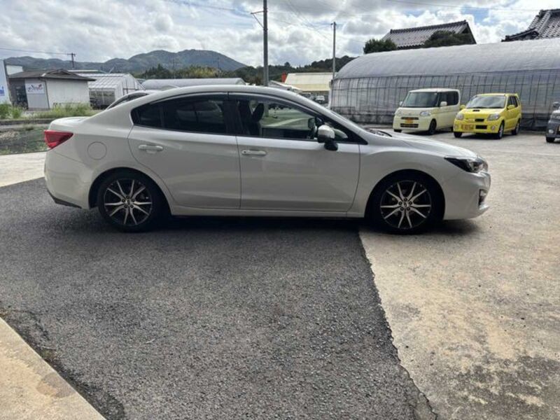 IMPREZA G4