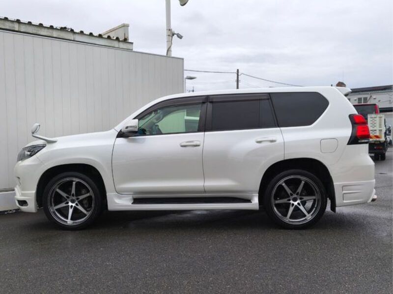 LAND CRUISER PRADO