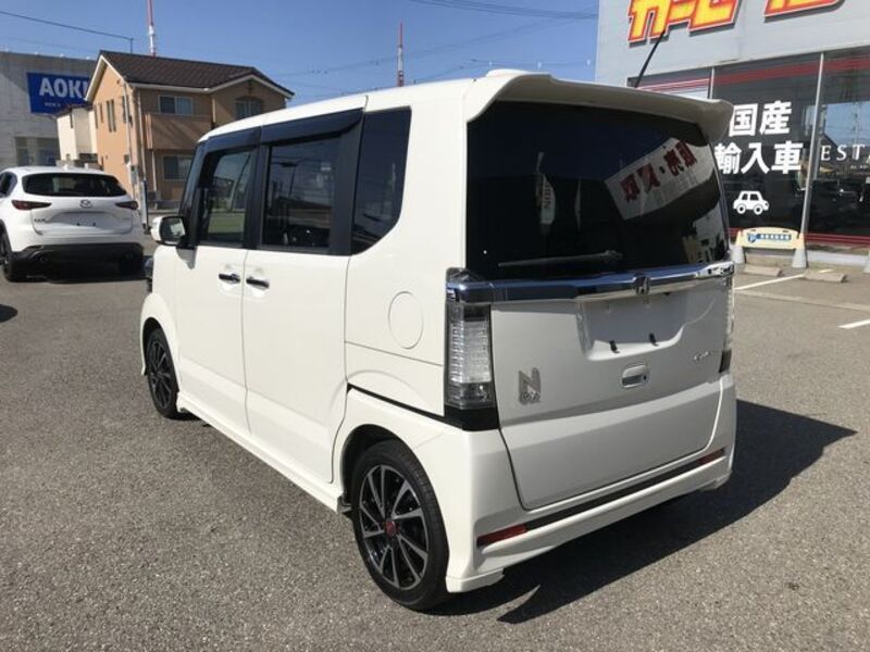 N BOX CUSTOM
