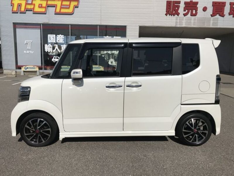 N BOX CUSTOM