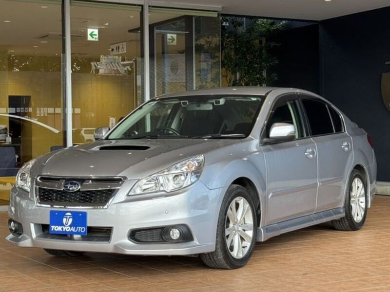 SUBARU LEGACY B4