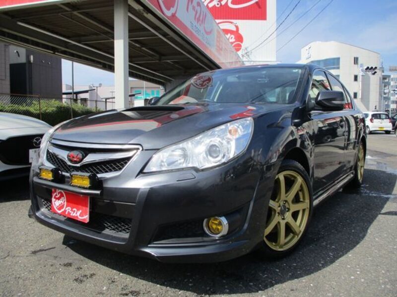 SUBARU LEGACY B4