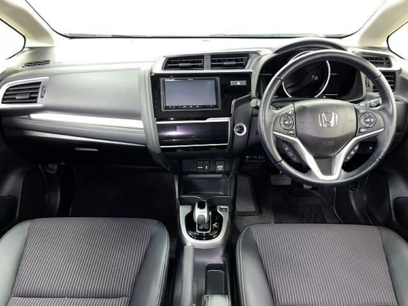 FIT HYBRID