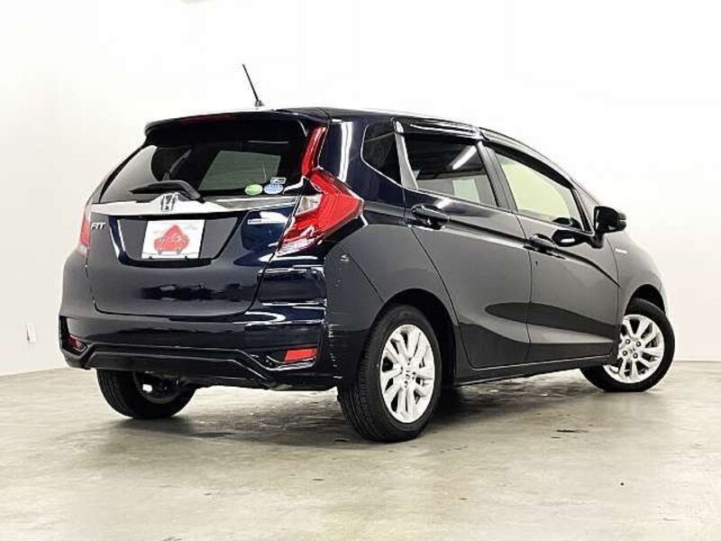 FIT HYBRID