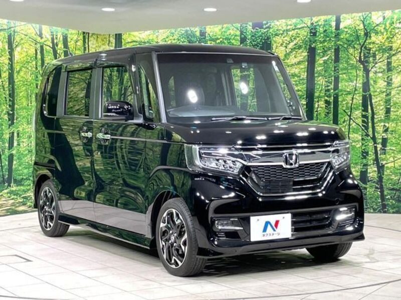 N BOX CUSTOM