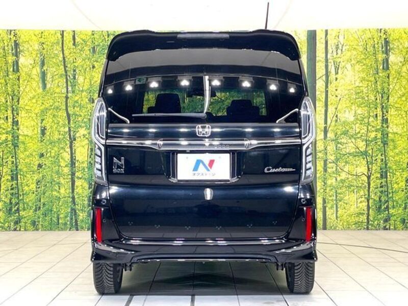N BOX CUSTOM