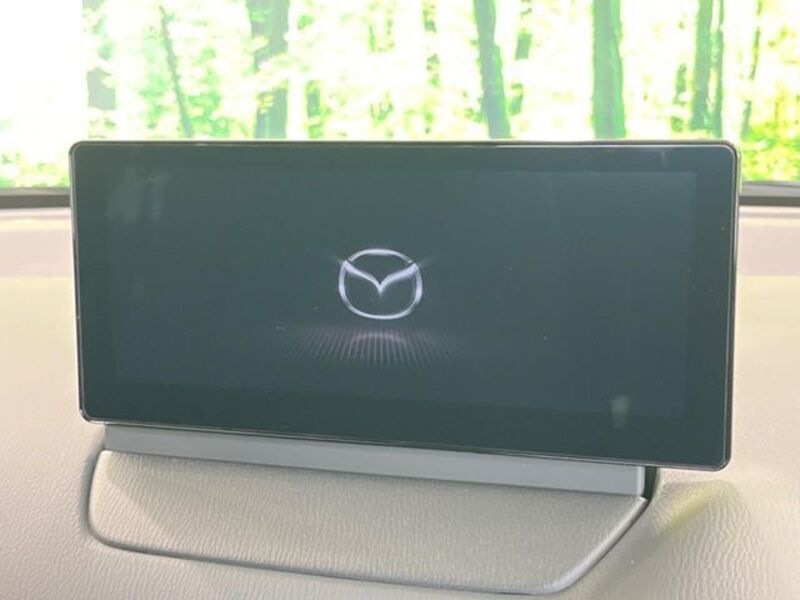 MAZDA2