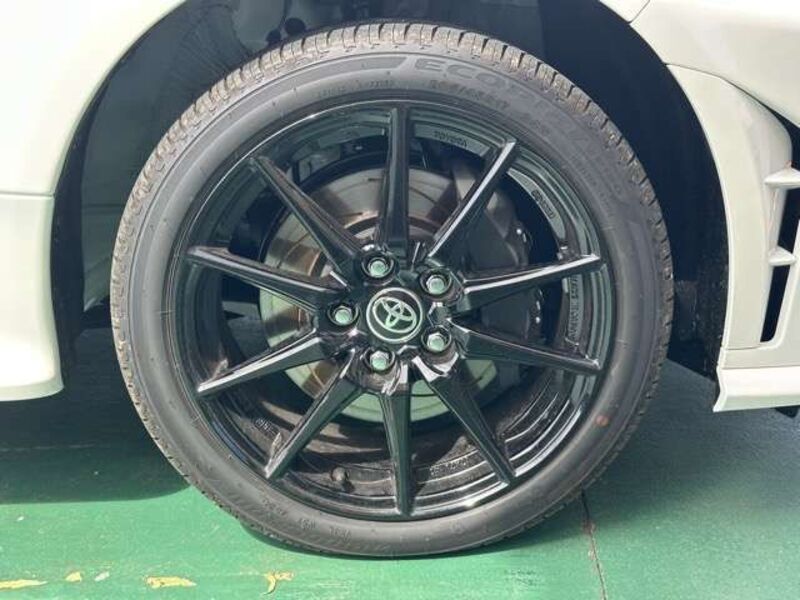 GR YARIS