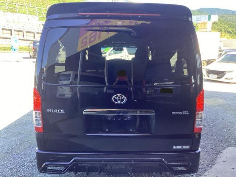 HIACE VAN