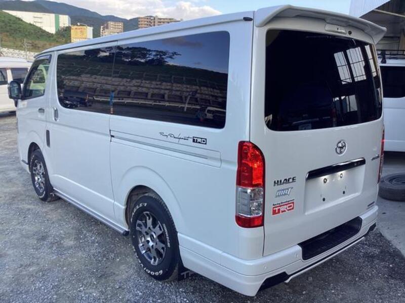 HIACE VAN