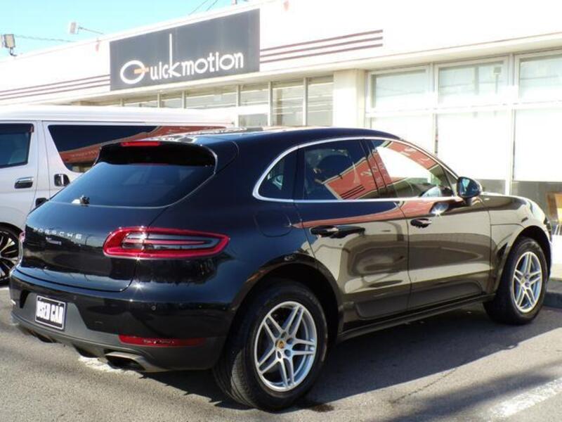MACAN