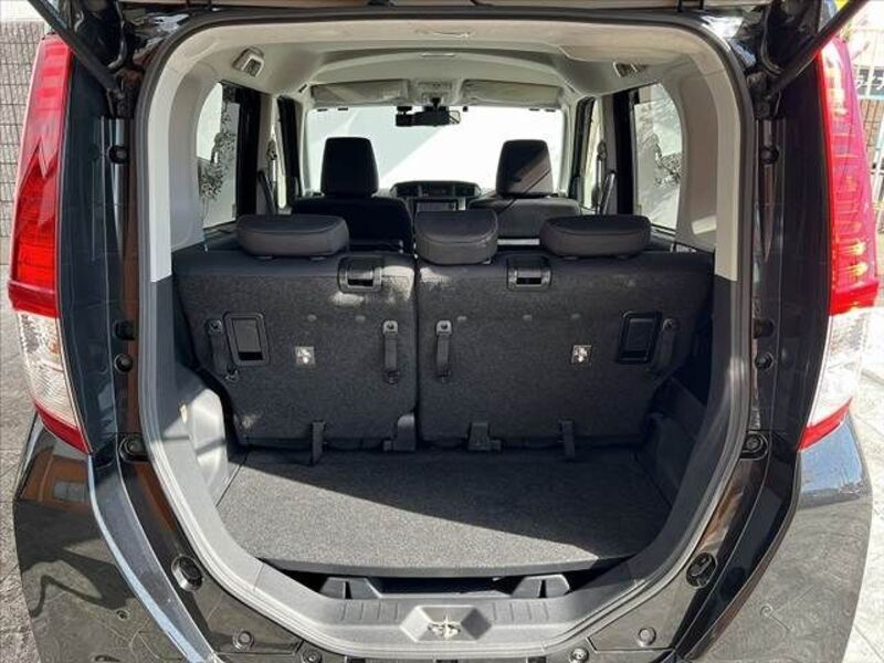 ROOMY