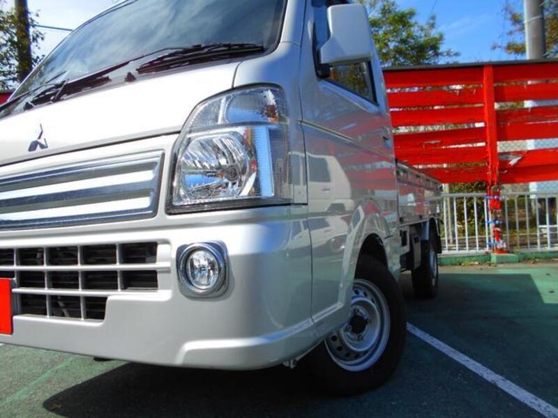 MINICAB TRUCK