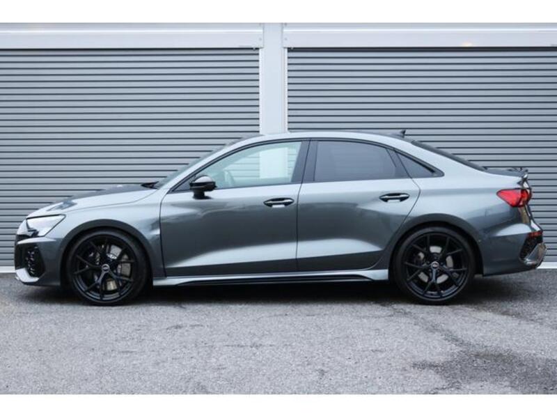 RS3