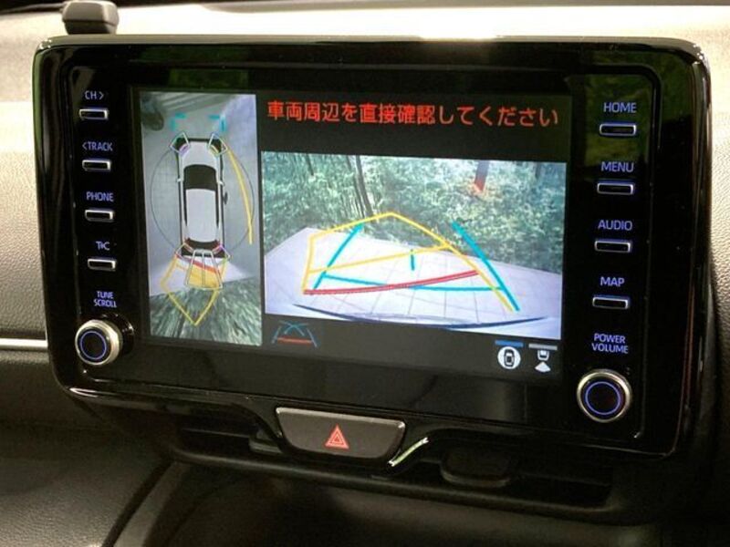 YARIS CROSS