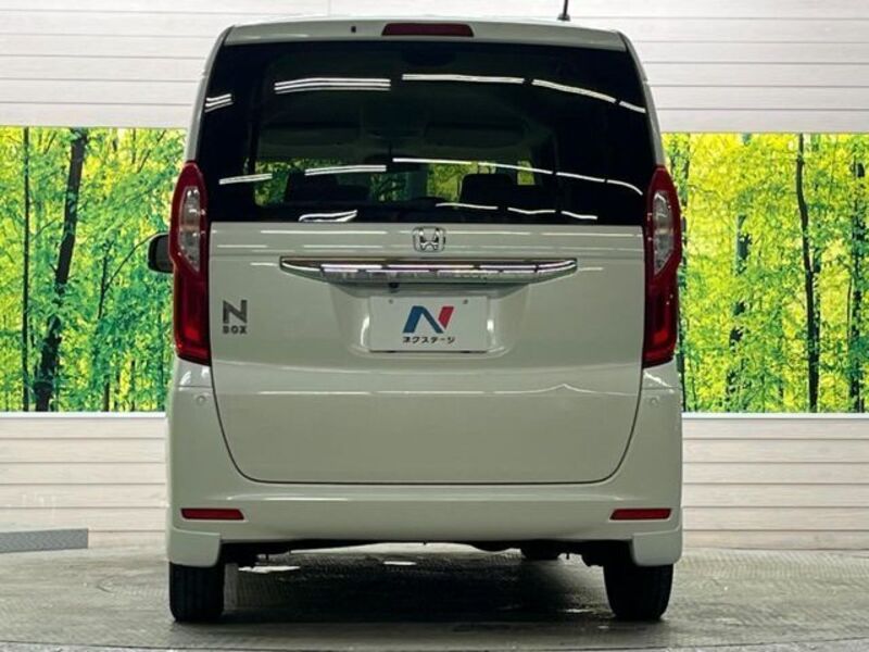 N BOX