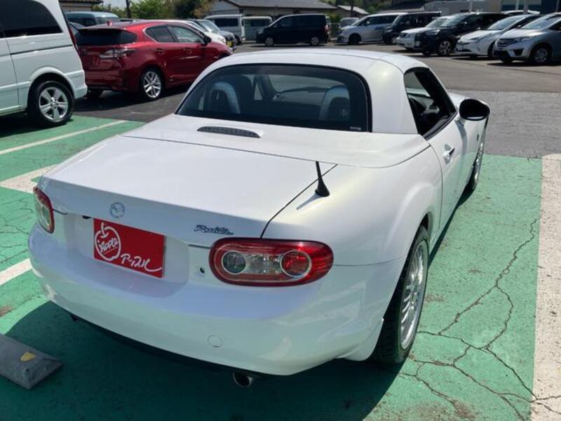 ROADSTER