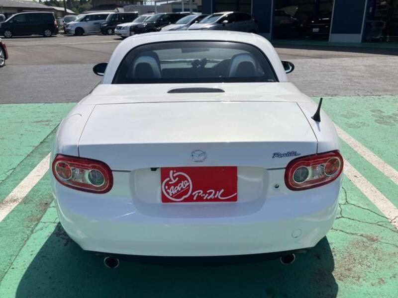 ROADSTER