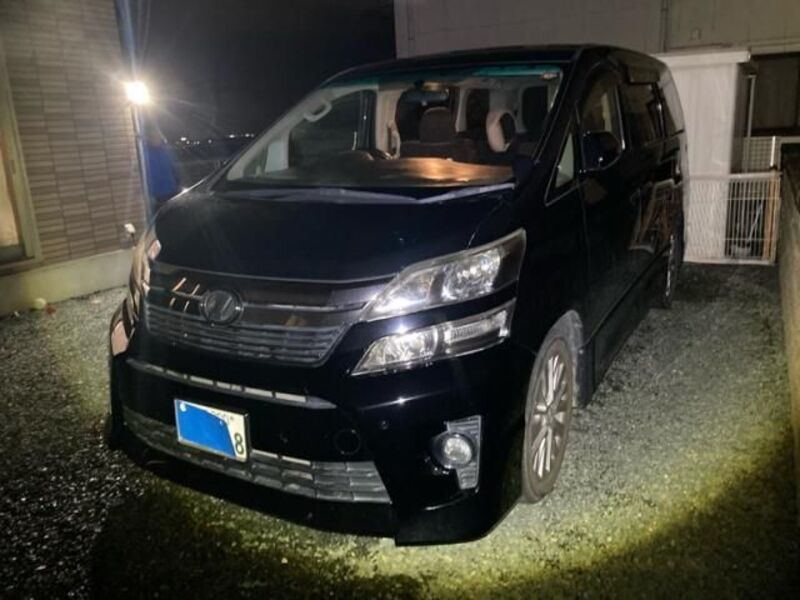 TOYOTA VELLFIRE