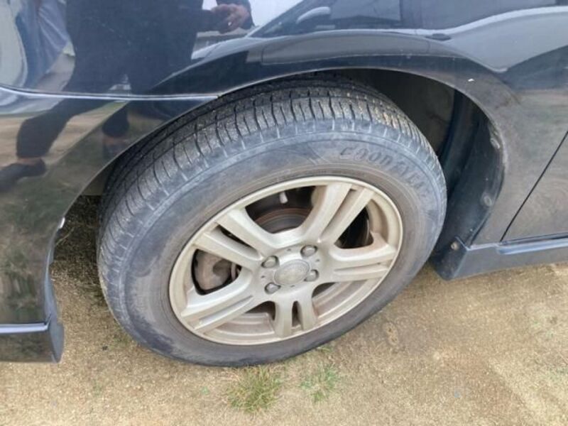 COROLLA FIELDER