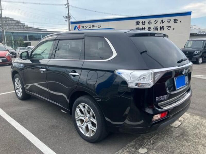 OUTLANDER PHEV