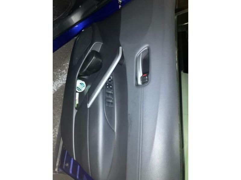 COROLLA CROSS