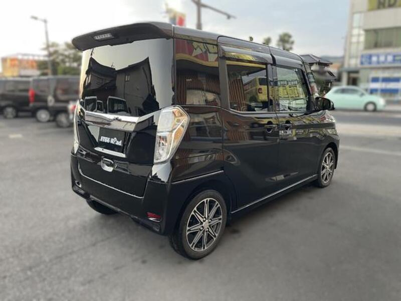 EK SPACE CUSTOM