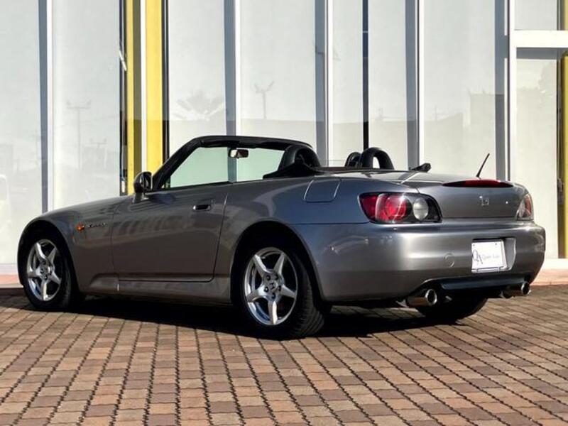 S2000