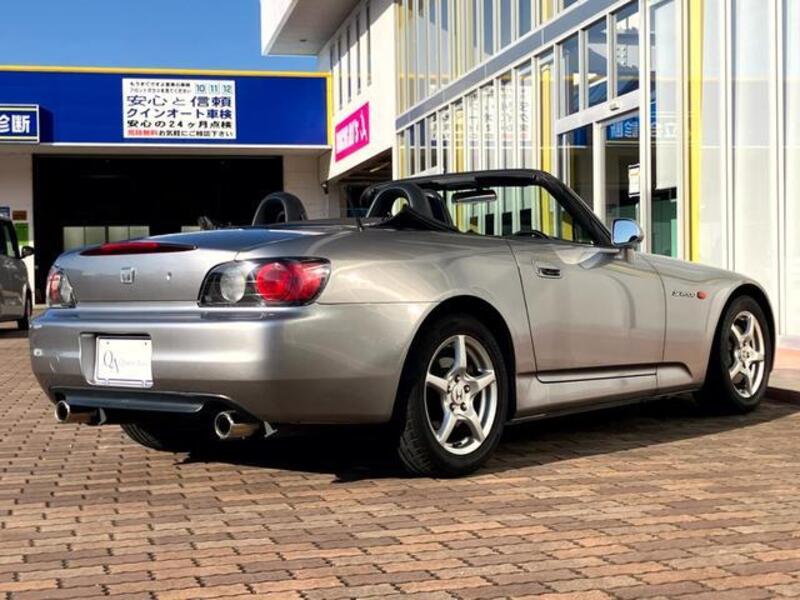 S2000