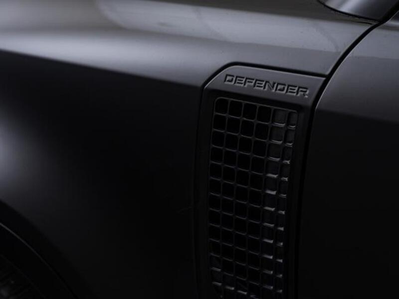 DEFENDER