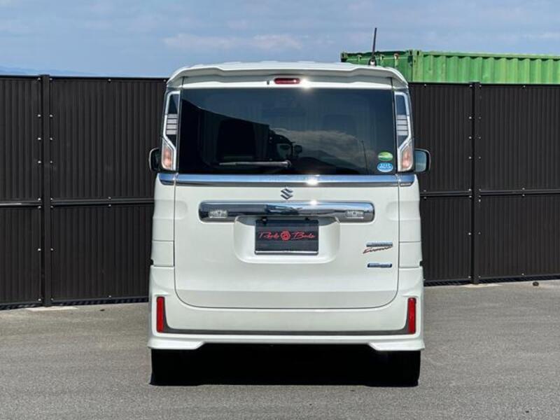 SPACIA CUSTOM