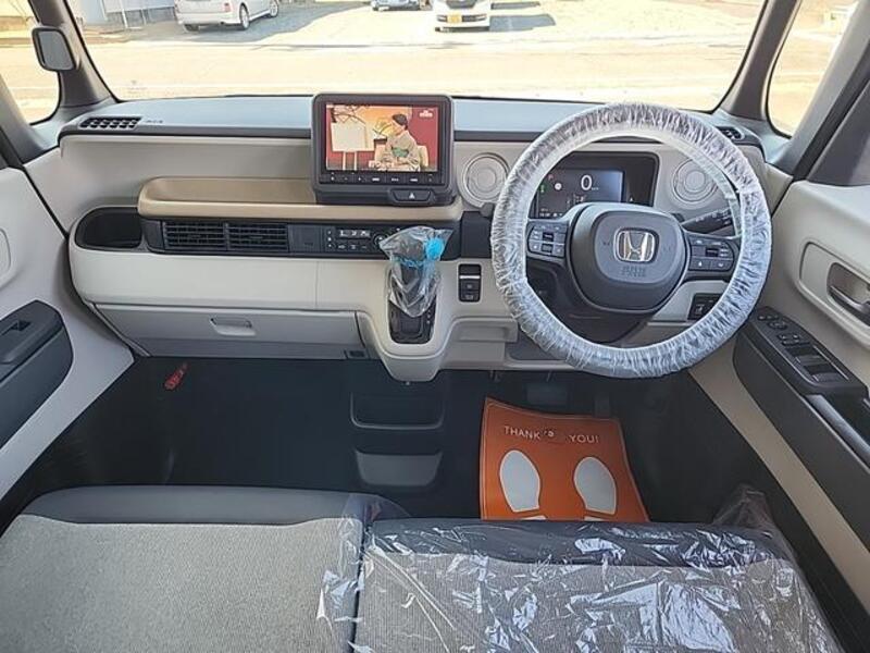 N BOX